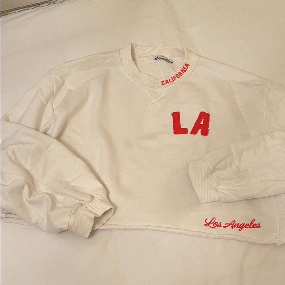 Zara Cropped Boxy Los Angeles CA Sweatshirt Size M